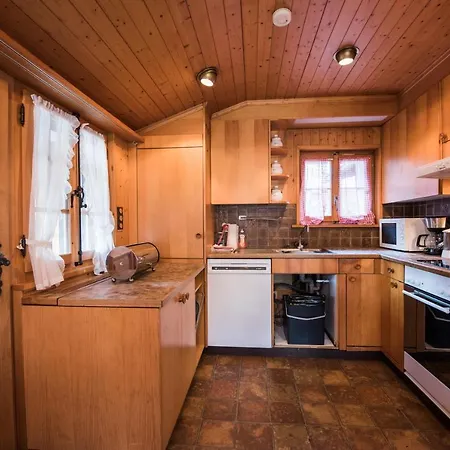 Bergwelt - Panoramic View Alpesi faház Frutigen