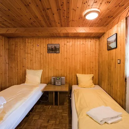 Bergwelt - Panoramic View Alpesi faház Frutigen